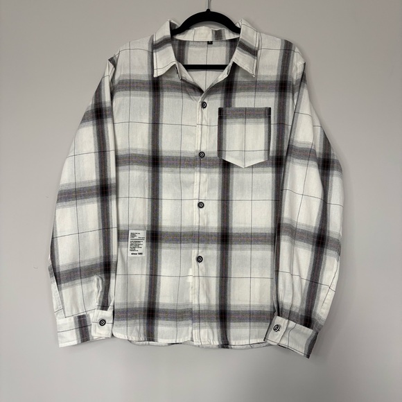 SHEIN Other - SHEIN Mens Plaid Flannel Size L Lightweight Layering Piece Long Sleeve